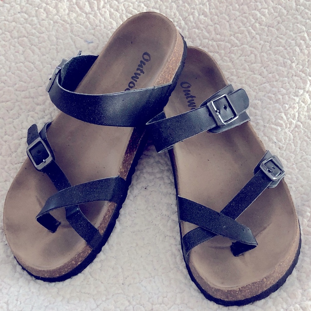 Outwoods Black Strappy Sandals